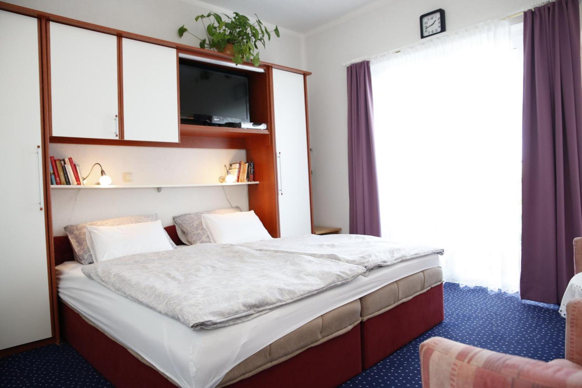 Apartments Katarine Zrinske Vodice Extérieur photo