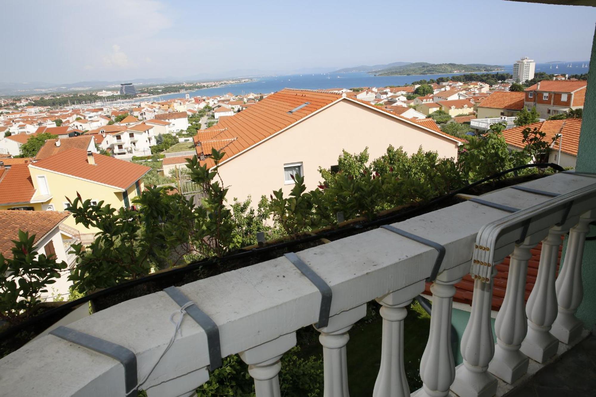 Apartments Katarine Zrinske Vodice Extérieur photo