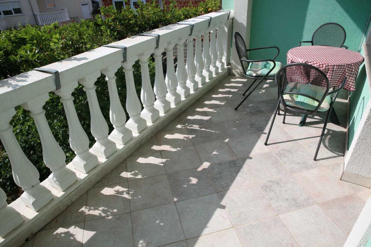 Apartments Katarine Zrinske Vodice Extérieur photo